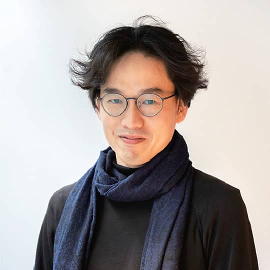 三木 伸展