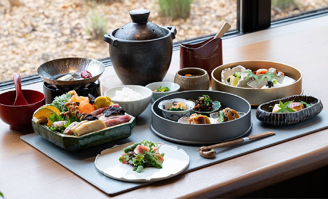ふふ 軽井沢 陽光の風 Plaiga KARUIZAWA